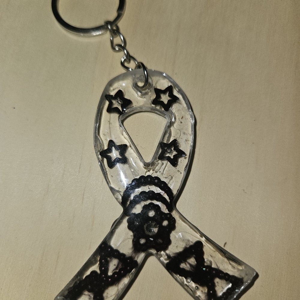 Starry UV Resin Ribbon Keychain - Picture 3 of 3